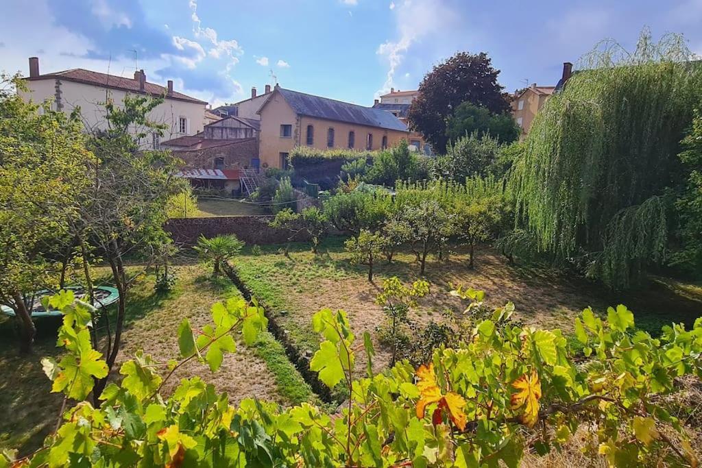 Les Hauts de St Jacques maison d'exception 300m2, jardin arboré 2000m2 Pouzauges Extérieur photo